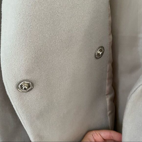 Kate Women’s Snap Front Winter Coat - Picture 5 of 7